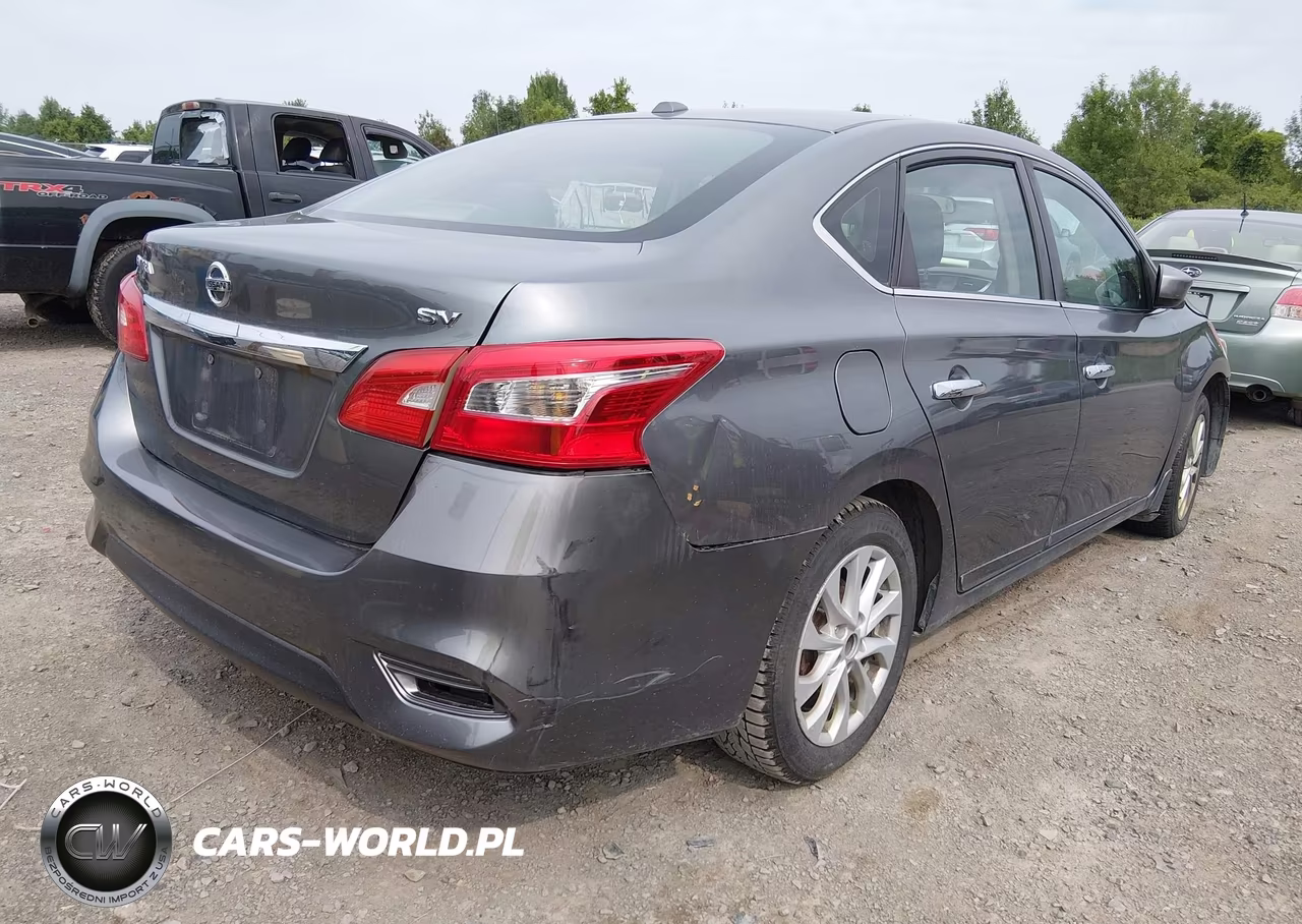 2018 Nissan Sentra Sv VIN:3N1AB7AP4JY208024 - 4