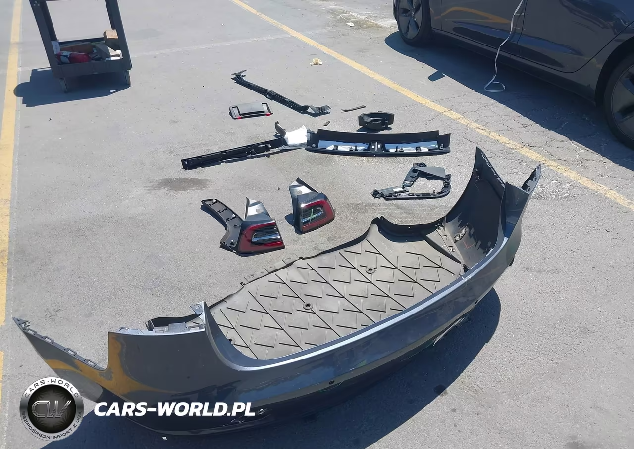 2018 Tesla Model 3 Long Range-Mid Range VIN:5YJ3E1EA1JF006950 - 12
