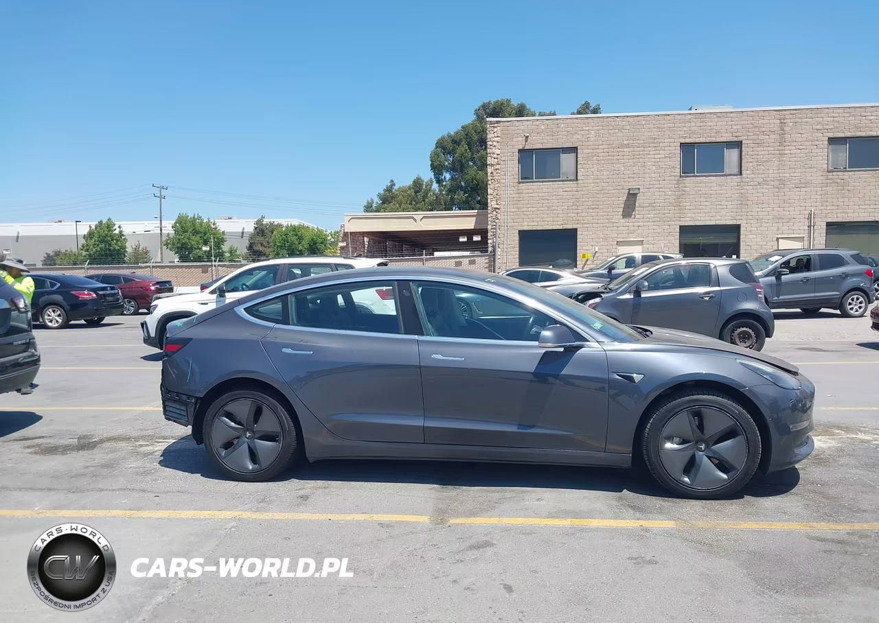 2018 Tesla Model 3 Long Range-Mid Range VIN:5YJ3E1EA1JF006950 - 14