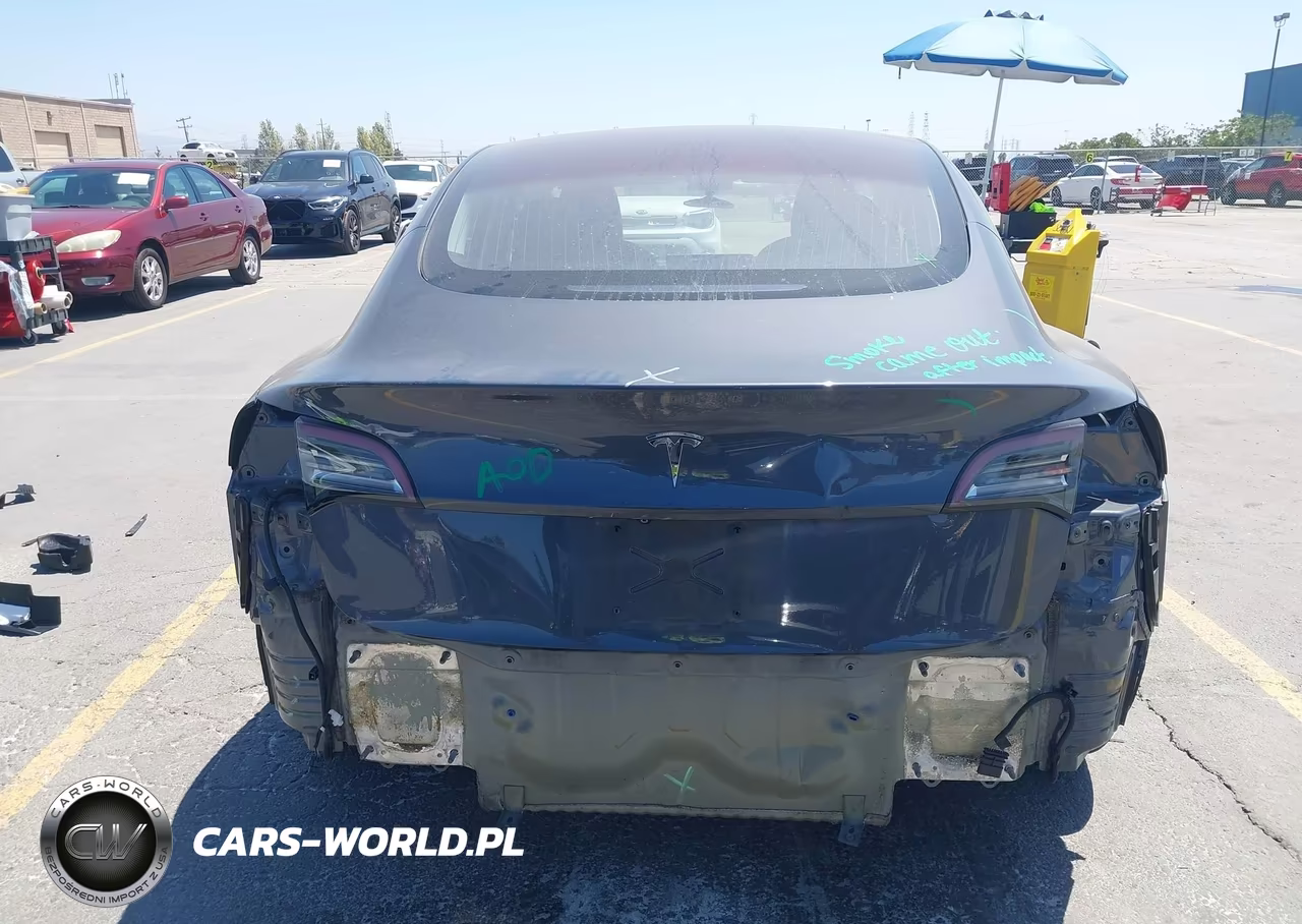 2018 Tesla Model 3 Long Range-Mid Range VIN:5YJ3E1EA1JF006950 - 17