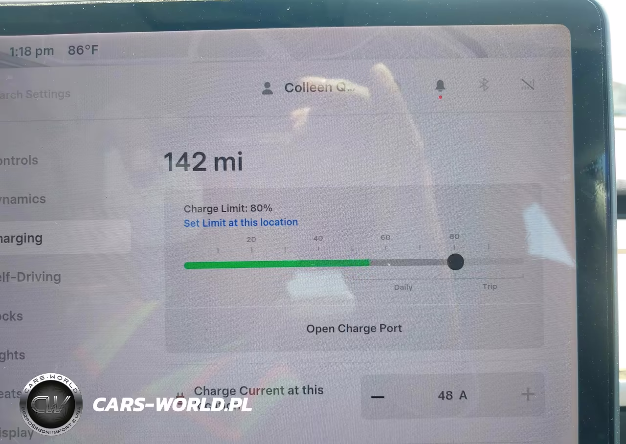 2018 Tesla Model 3 Long Range-Mid Range VIN:5YJ3E1EA1JF006950 - 18