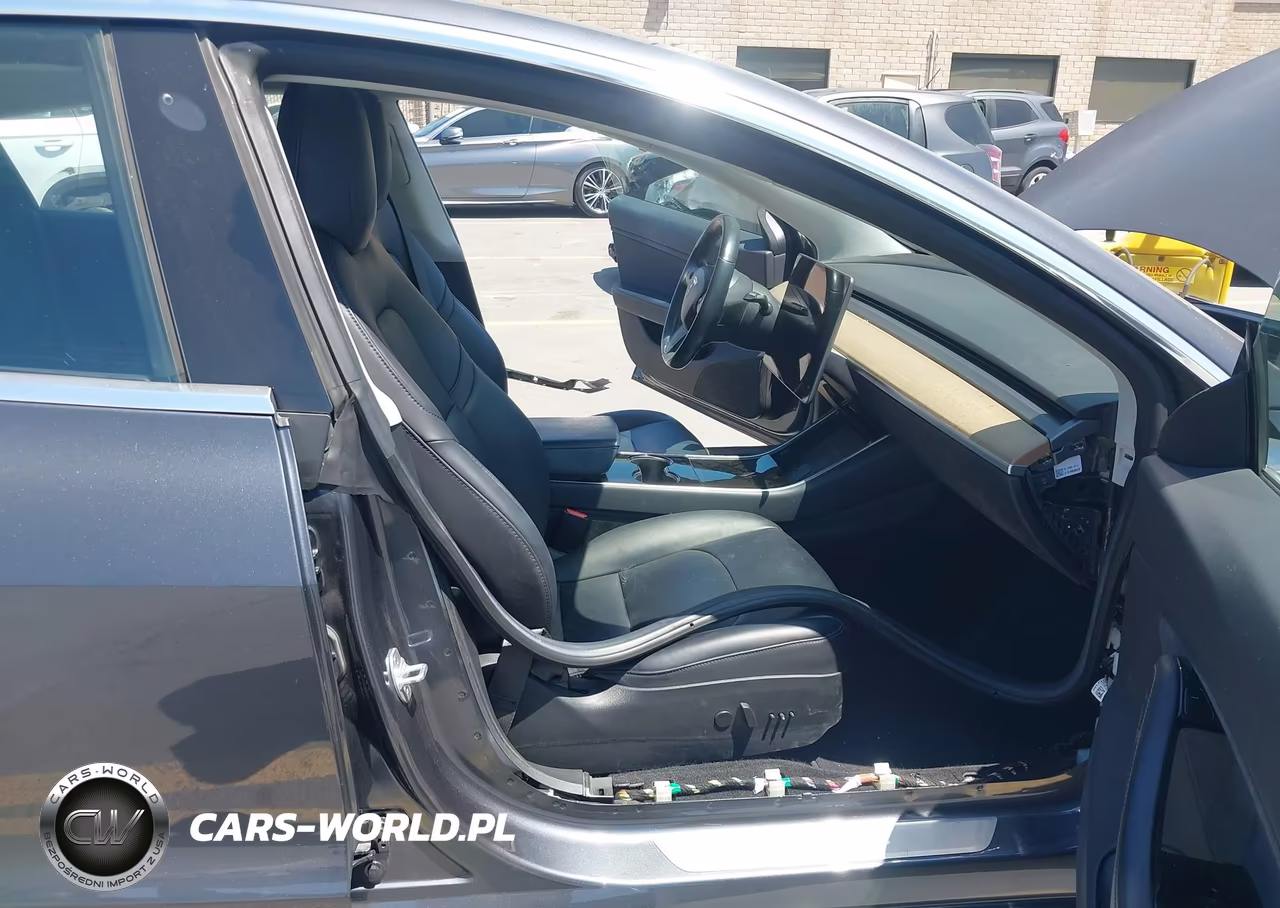 2018 Tesla Model 3 Long Range-Mid Range VIN:5YJ3E1EA1JF006950 - 5