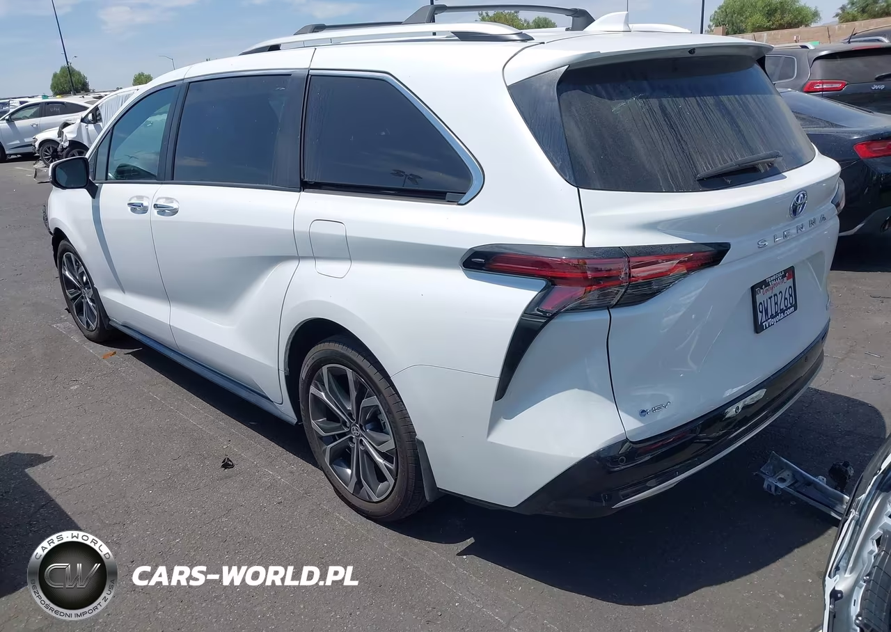 2025 Toyota Sienna Platinum VIN:5TDERKEC2SS289408 - 3