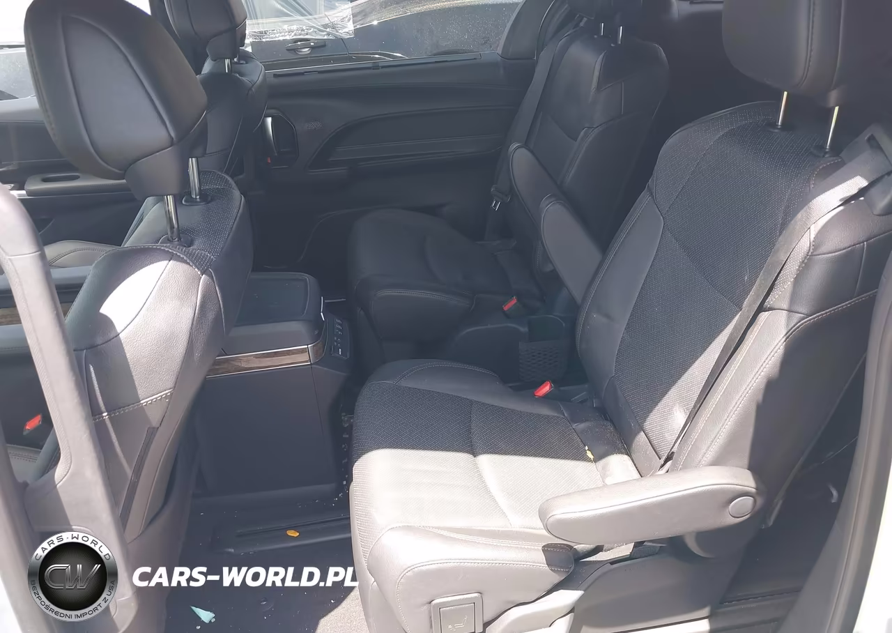2025 Toyota Sienna Platinum VIN:5TDERKEC2SS289408 - 8