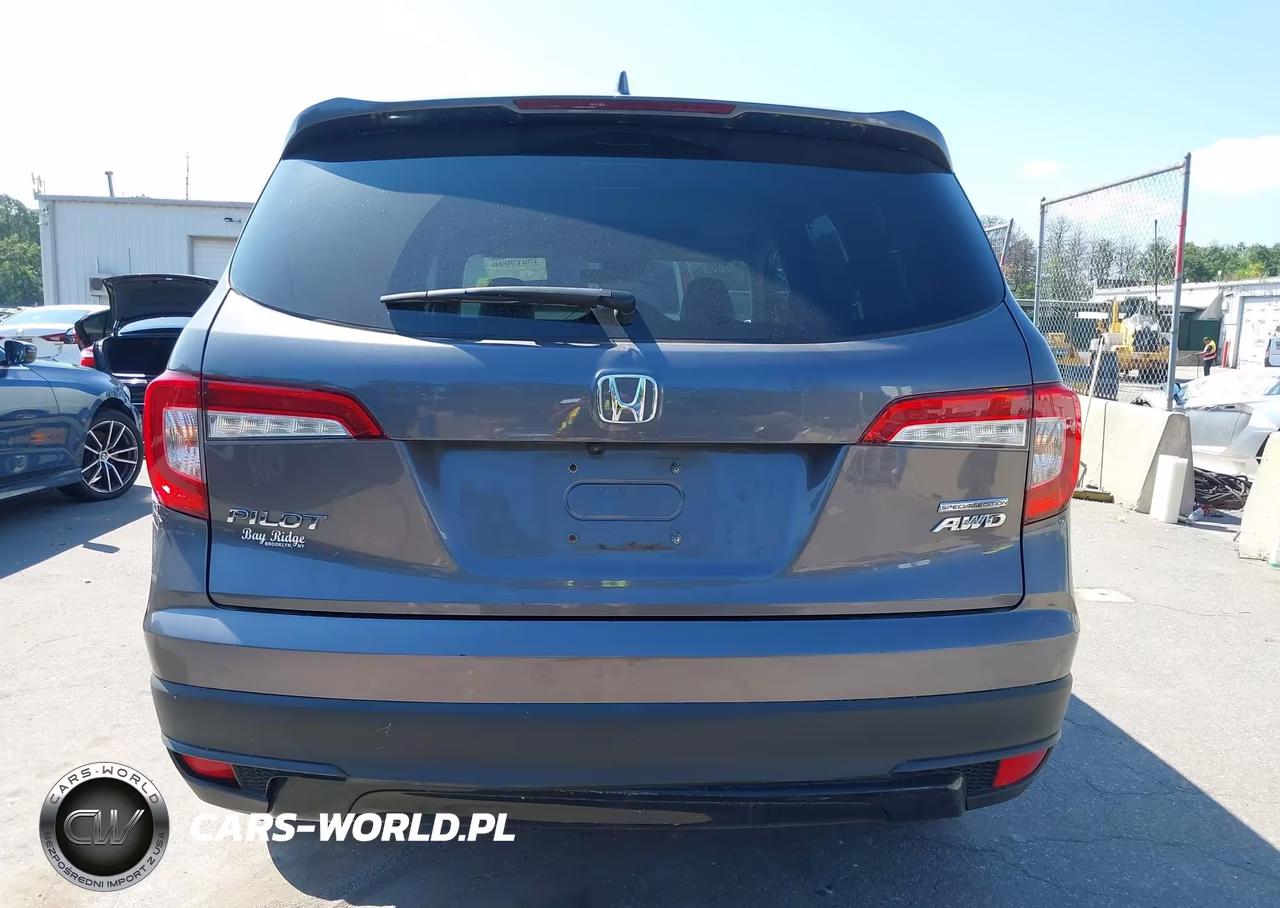2021 Honda Pilot Awd Special Edition VIN:5FNYF6H24MB054919 - 17