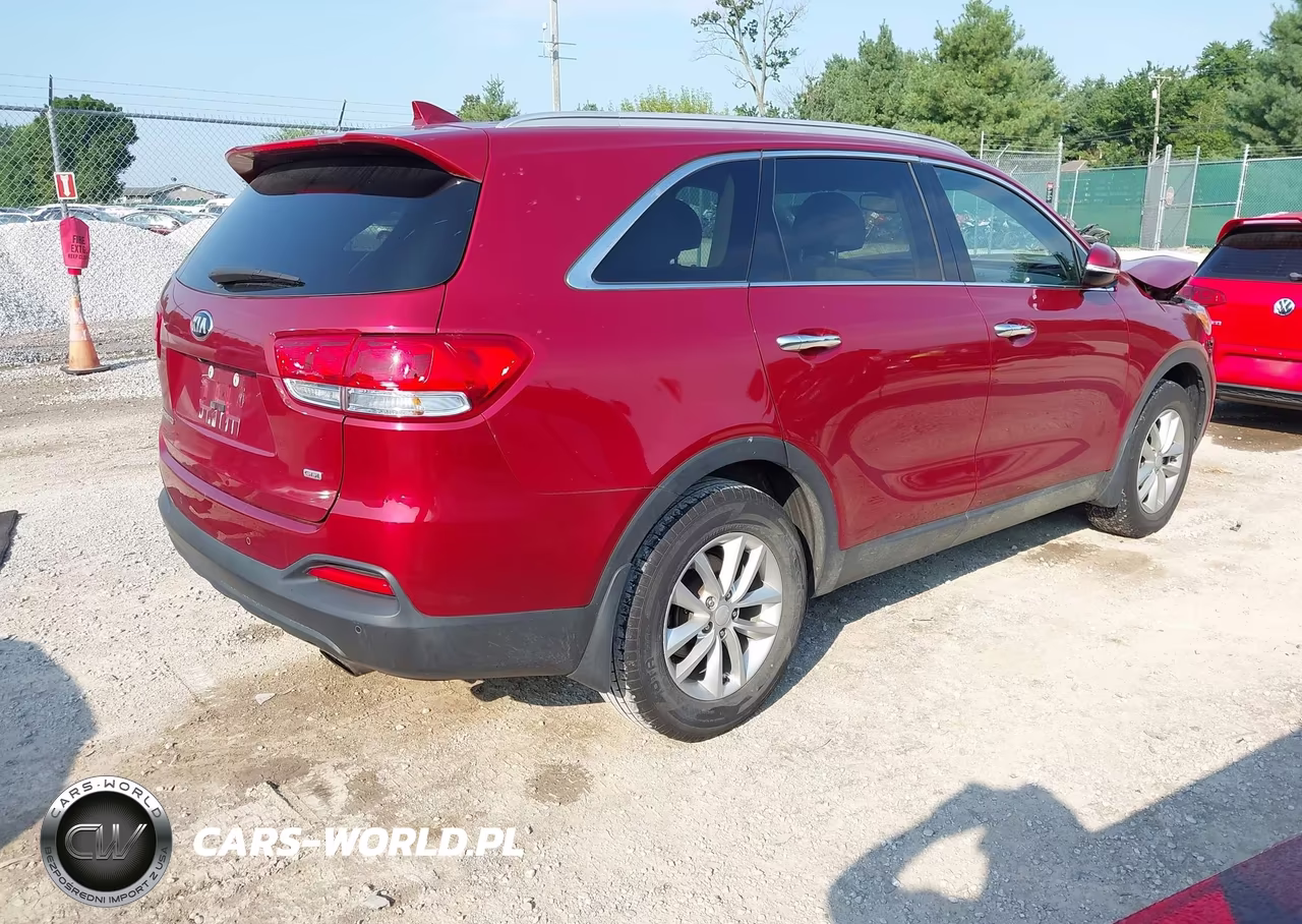 2018 Kia Sorento 2.4L Lx VIN:5XYPG4A30JG416572 - 4