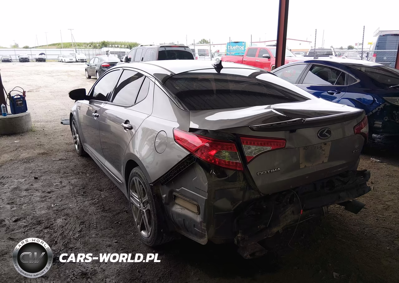 2013 Kia Optima Sx VIN:5XXGR4A61DG105844 - 3