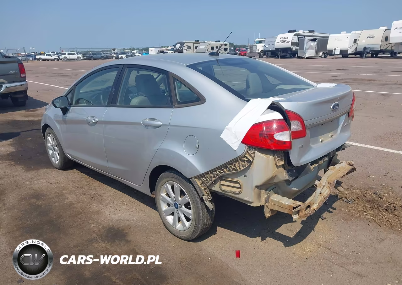 2012 Ford Fiesta Se VIN:3FADP4BJ5CM173014 - 3