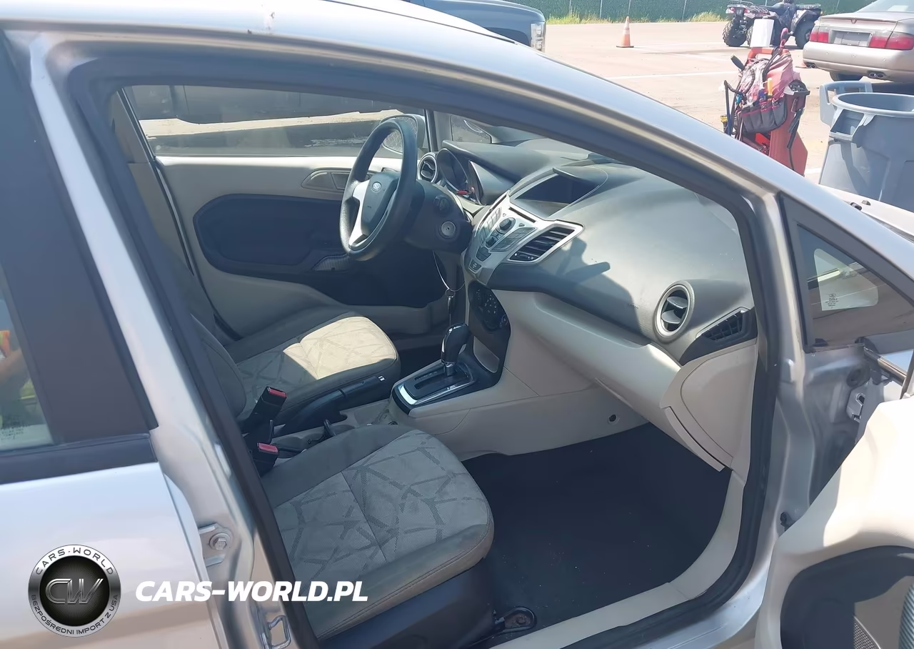 2012 Ford Fiesta Se VIN:3FADP4BJ5CM173014 - 5