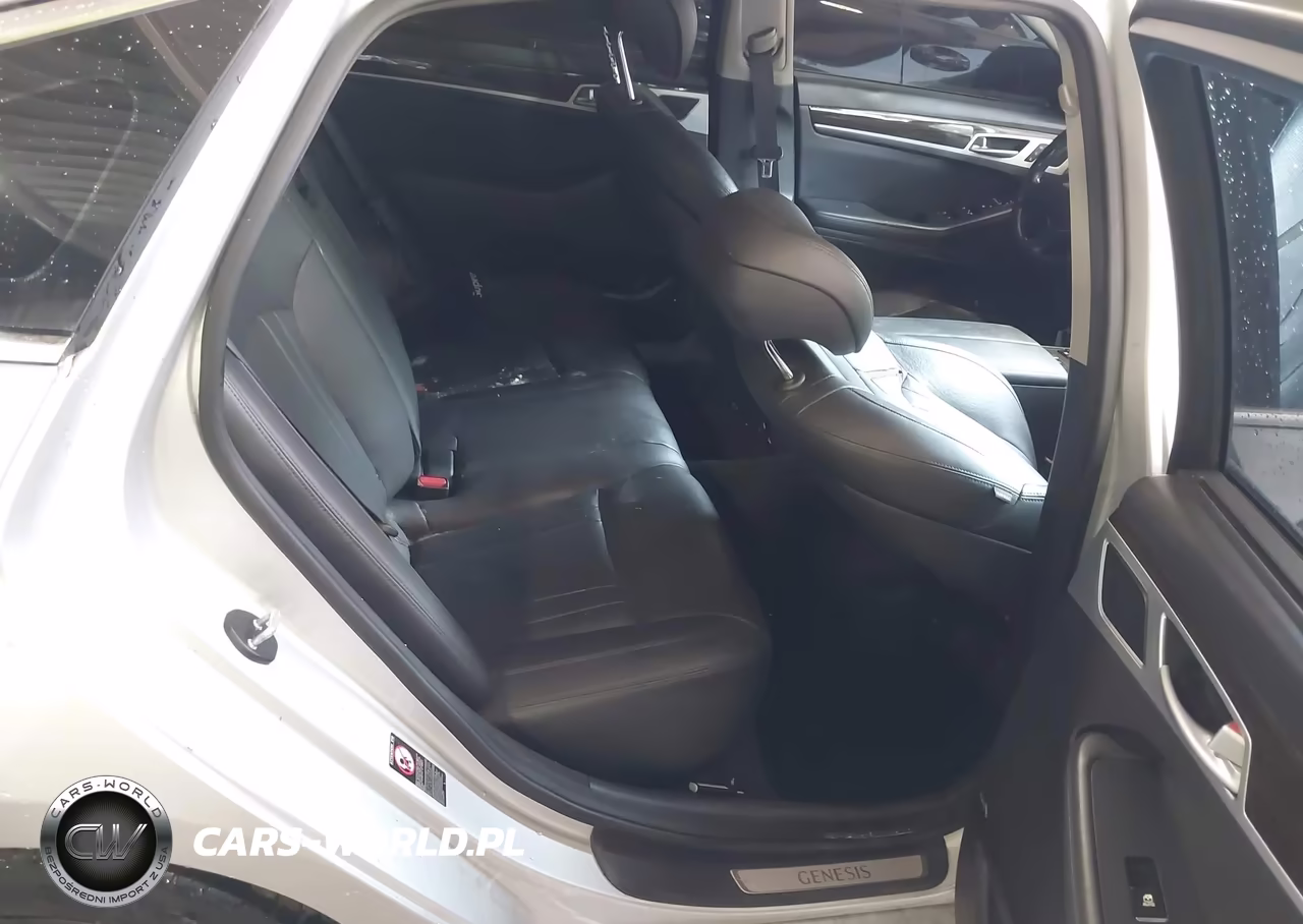 2015 Hyundai Genesis 3.8 VIN:KMHGN4JE4FU065139 - 8