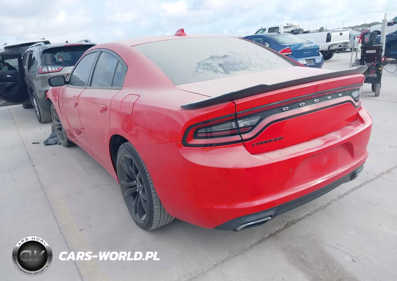 2018 Dodge Charger Sxt Plus Rwd VIN:2C3CDXHG5JH174241 - 3