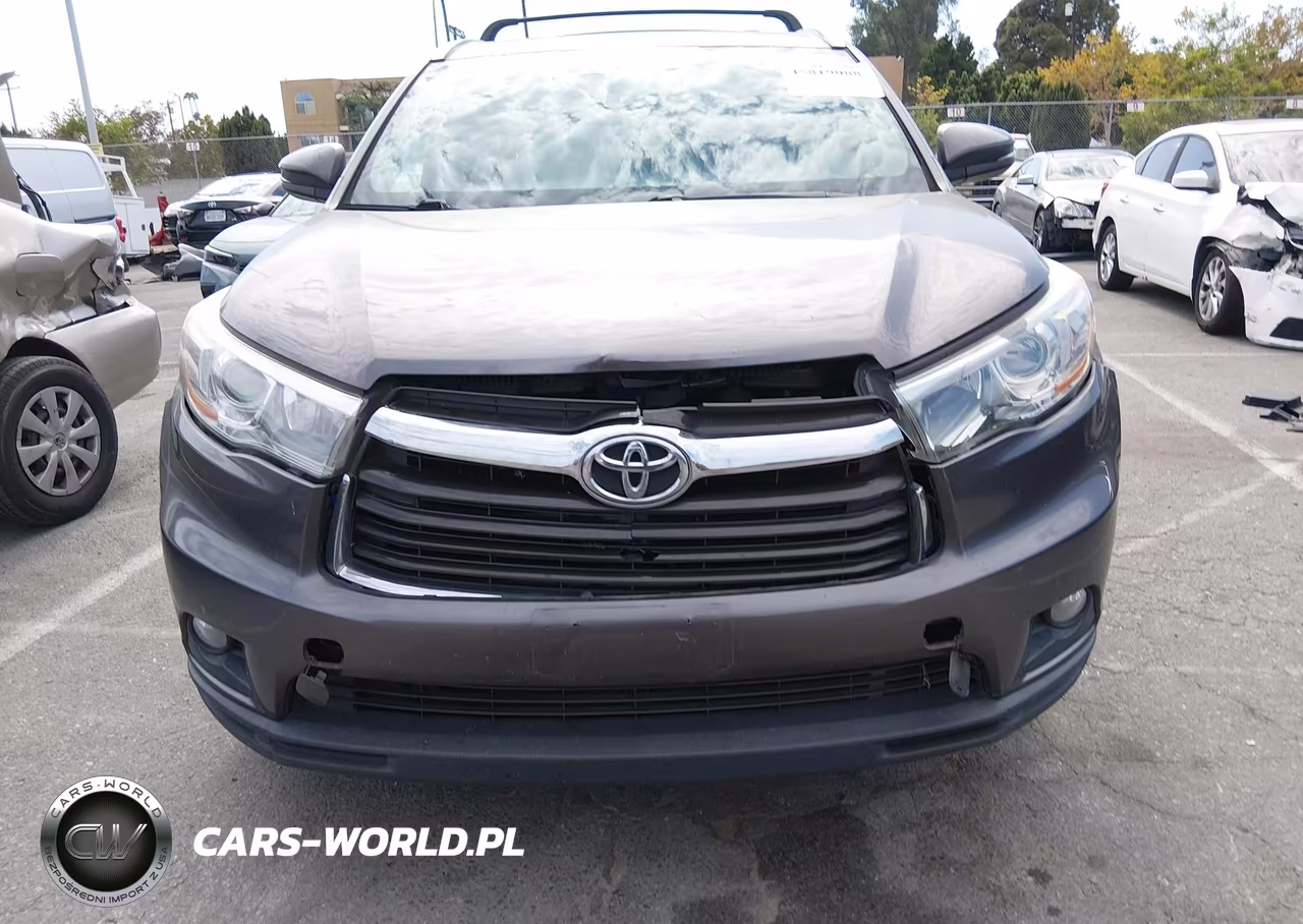 2015 Toyota Highlander Xle V6 VIN:5TDJKRFH9FS163719 - 12