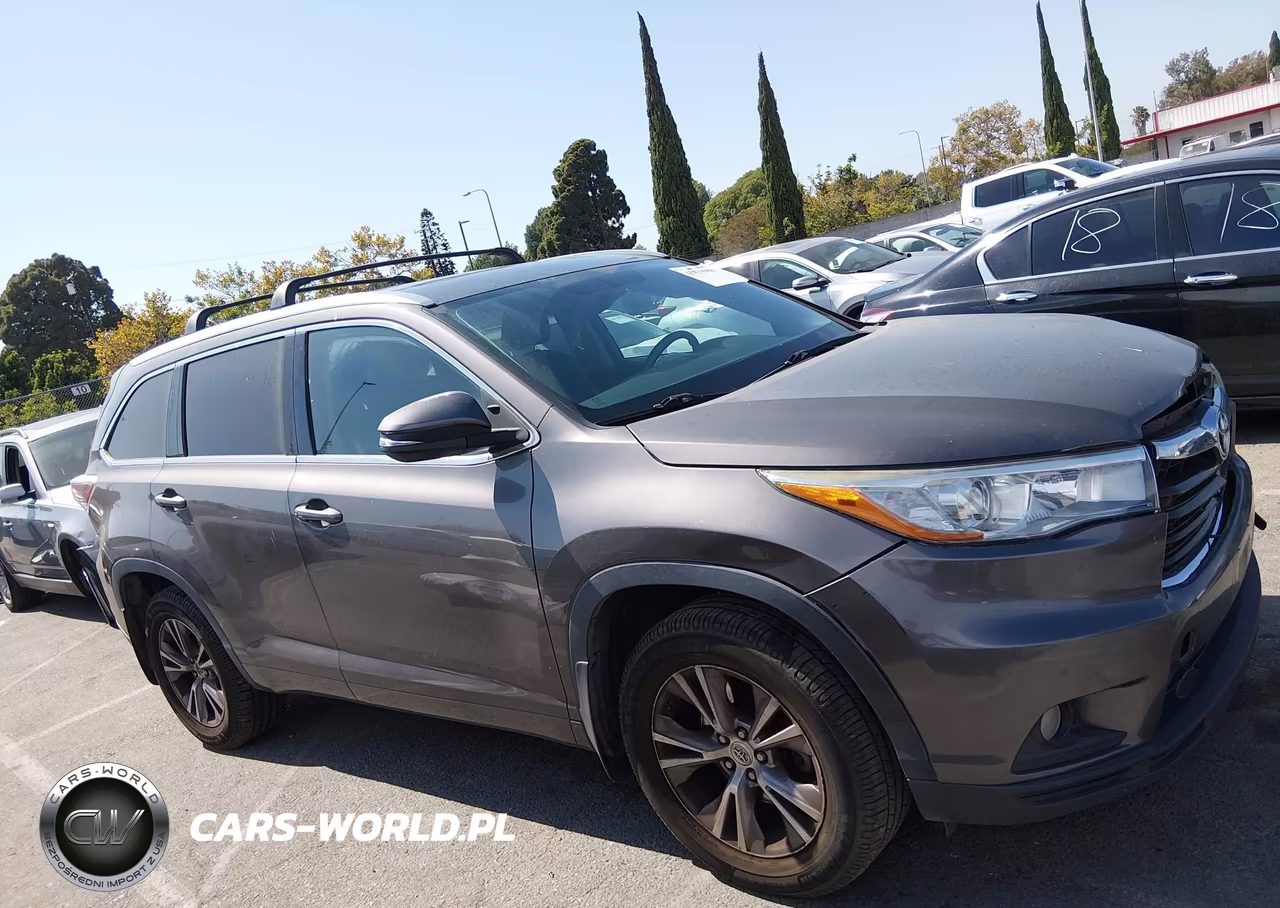 2015 Toyota Highlander Xle V6 VIN:5TDJKRFH9FS163719 - 15