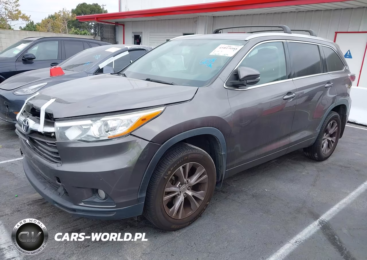 2015 Toyota Highlander Xle V6 VIN:5TDJKRFH9FS163719 - 2