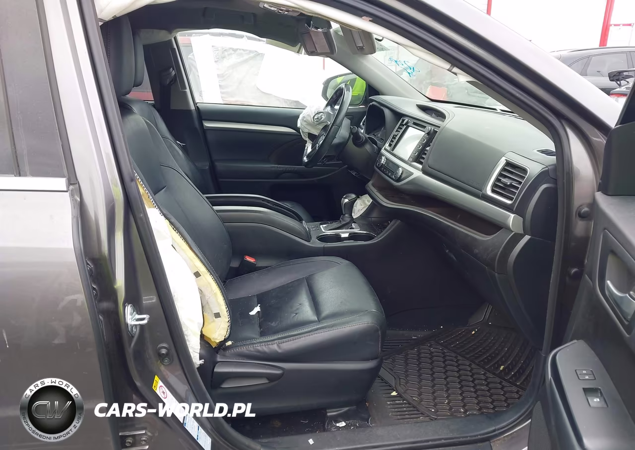 2015 Toyota Highlander Xle V6 VIN:5TDJKRFH9FS163719 - 5
