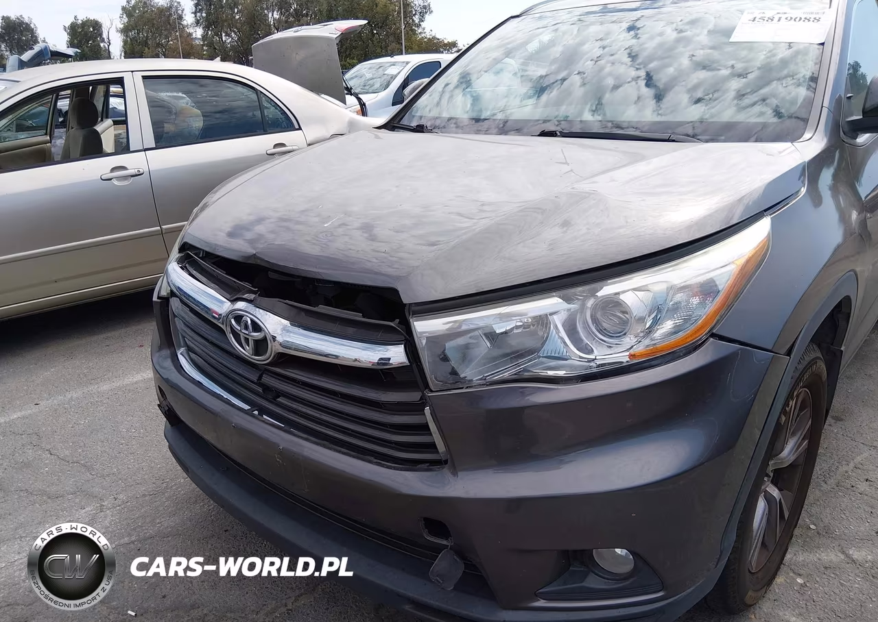 2015 Toyota Highlander Xle V6 VIN:5TDJKRFH9FS163719 - 6