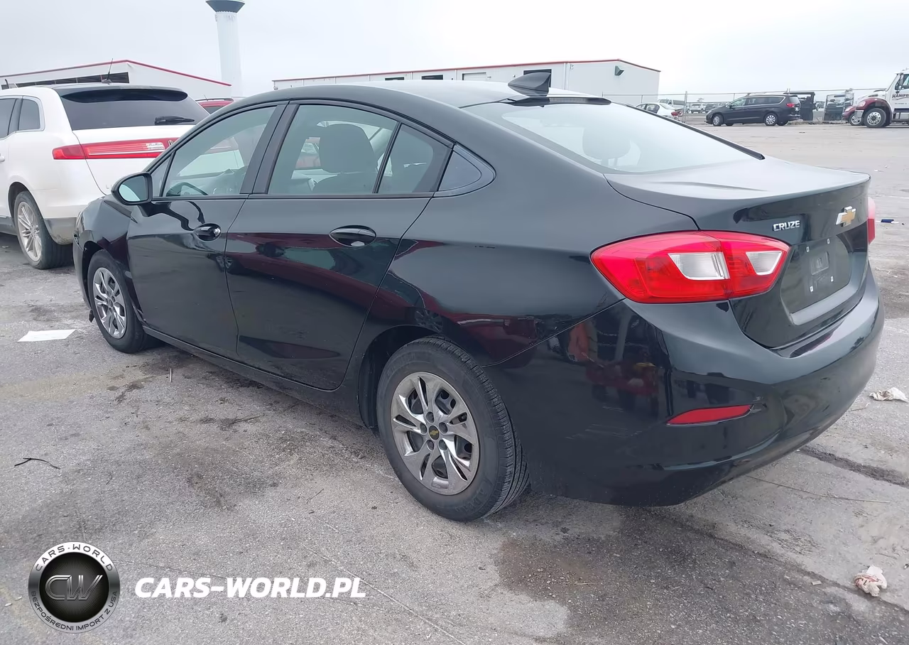 2017 Chevrolet Cruze Ls Auto VIN:1G1BC5SM8H7212993 - 3