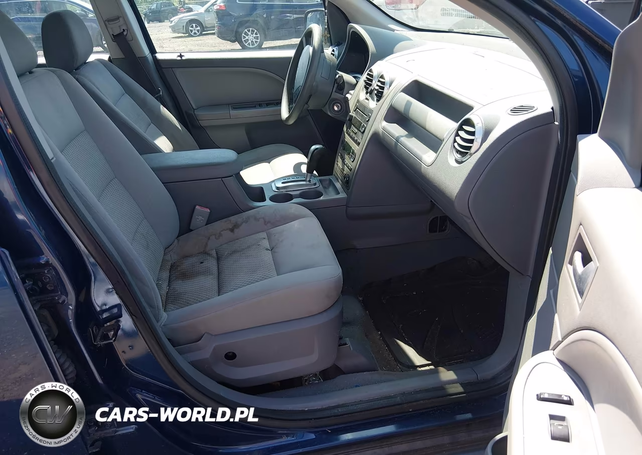 2005 Ford Freestyle Se VIN:1FMZK04185GA30085 - 5