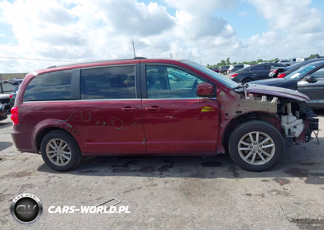 2018 Dodge Grand Caravan Sxt VIN:2C4RDGCG3JR208328 - 13