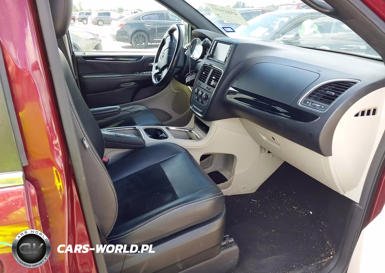 2018 Dodge Grand Caravan Sxt VIN:2C4RDGCG3JR208328 - 5