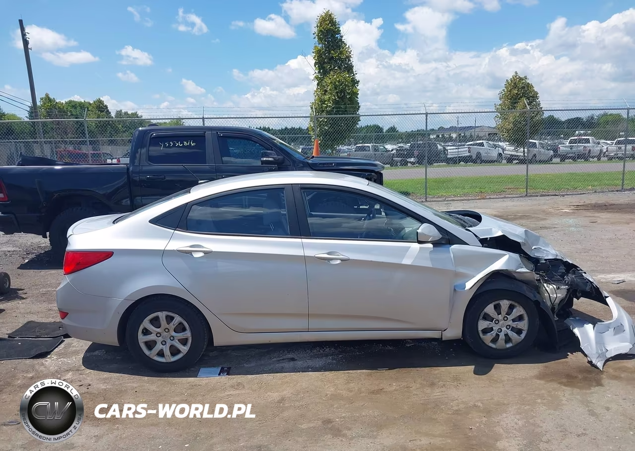 2016 Hyundai Accent Se VIN:KMHCT4AE7GU943510 - 13