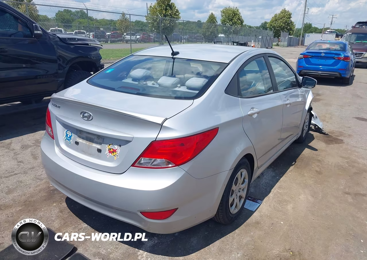 2016 Hyundai Accent Se VIN:KMHCT4AE7GU943510 - 4