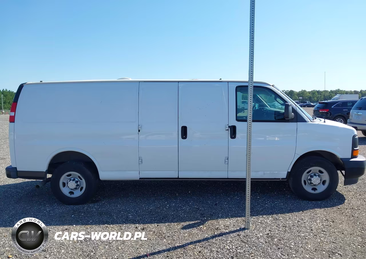 2017 Chevrolet Express 3500 Work Van VIN:1GCZGHFF4H1314625 - 16