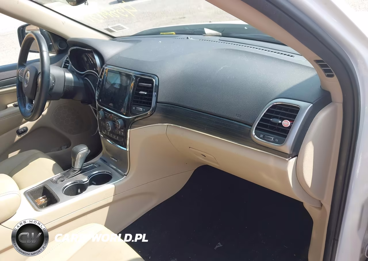 2019 Jeep Grand Cherokee Limited 4X2 VIN:1C4RJEBGXKC662410 - 5