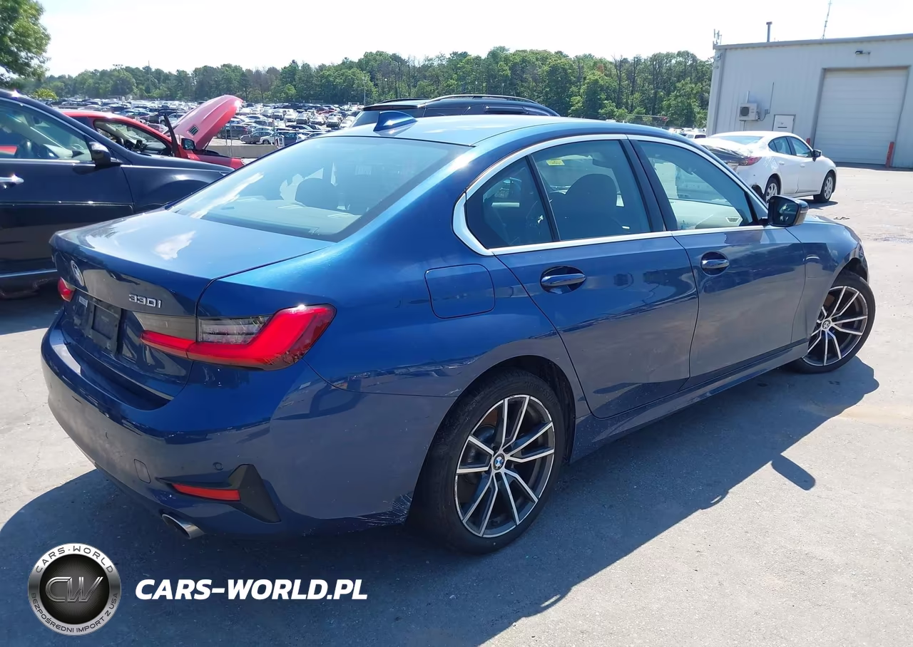 2021 BMW 330I xDrive VIN:3MW5R7J0XM8B95259 - 4