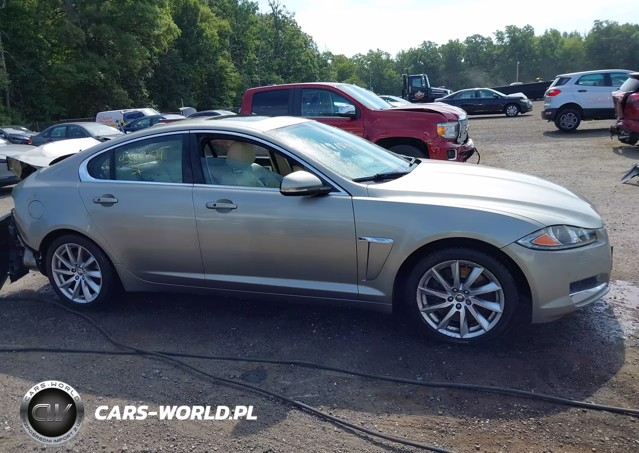 2012 Jaguar Xf VIN:SAJWA0FB1CLS41411 - 13