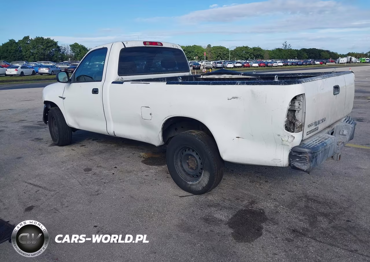2004 Toyota Tundra VIN:5TBJN32134S445289 - 3