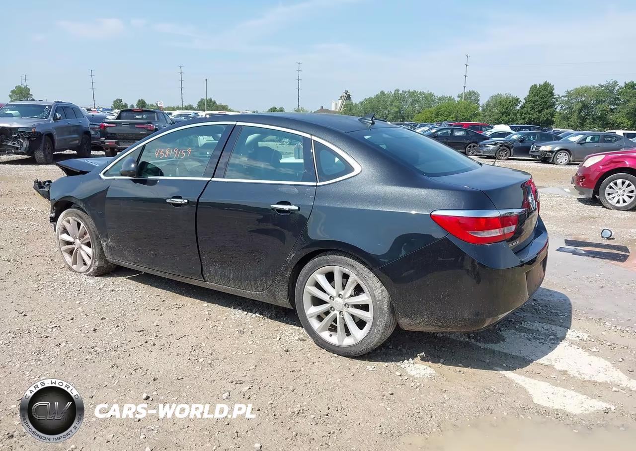 2014 Buick Verano Leather Group VIN:1G4PS5SK4E4167705 - 3