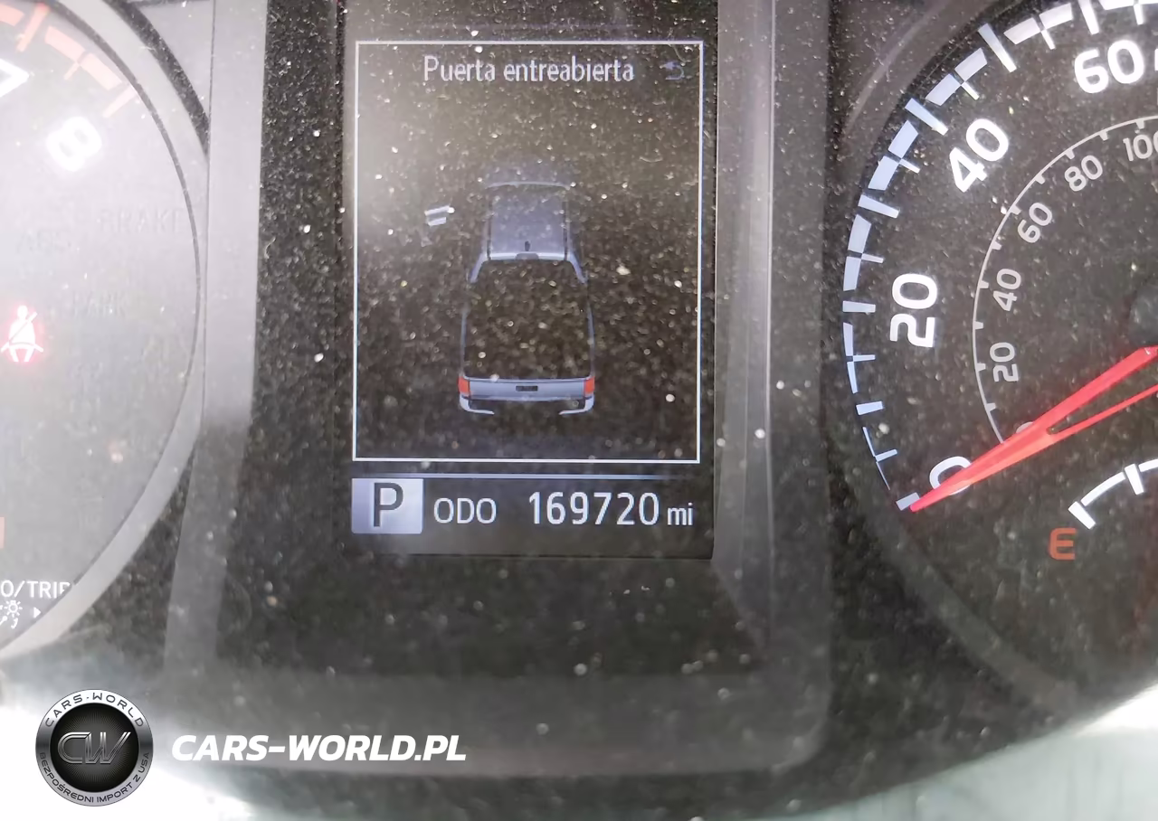 2018 Toyota Tacoma Sr V6 VIN:3TMCZ5AN2JM153486 - 15
