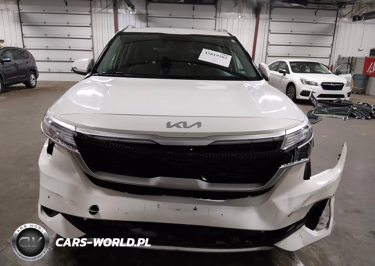 2023 Kia Seltos S VIN:KNDEUCAA9P7452565 - 12