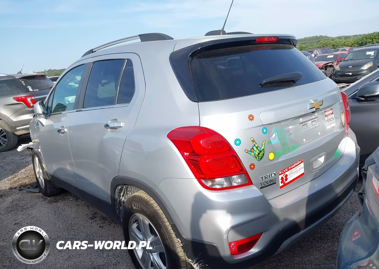 2018 Chevrolet Trax Lt VIN:KL7CJLSB8JB689542 - 3