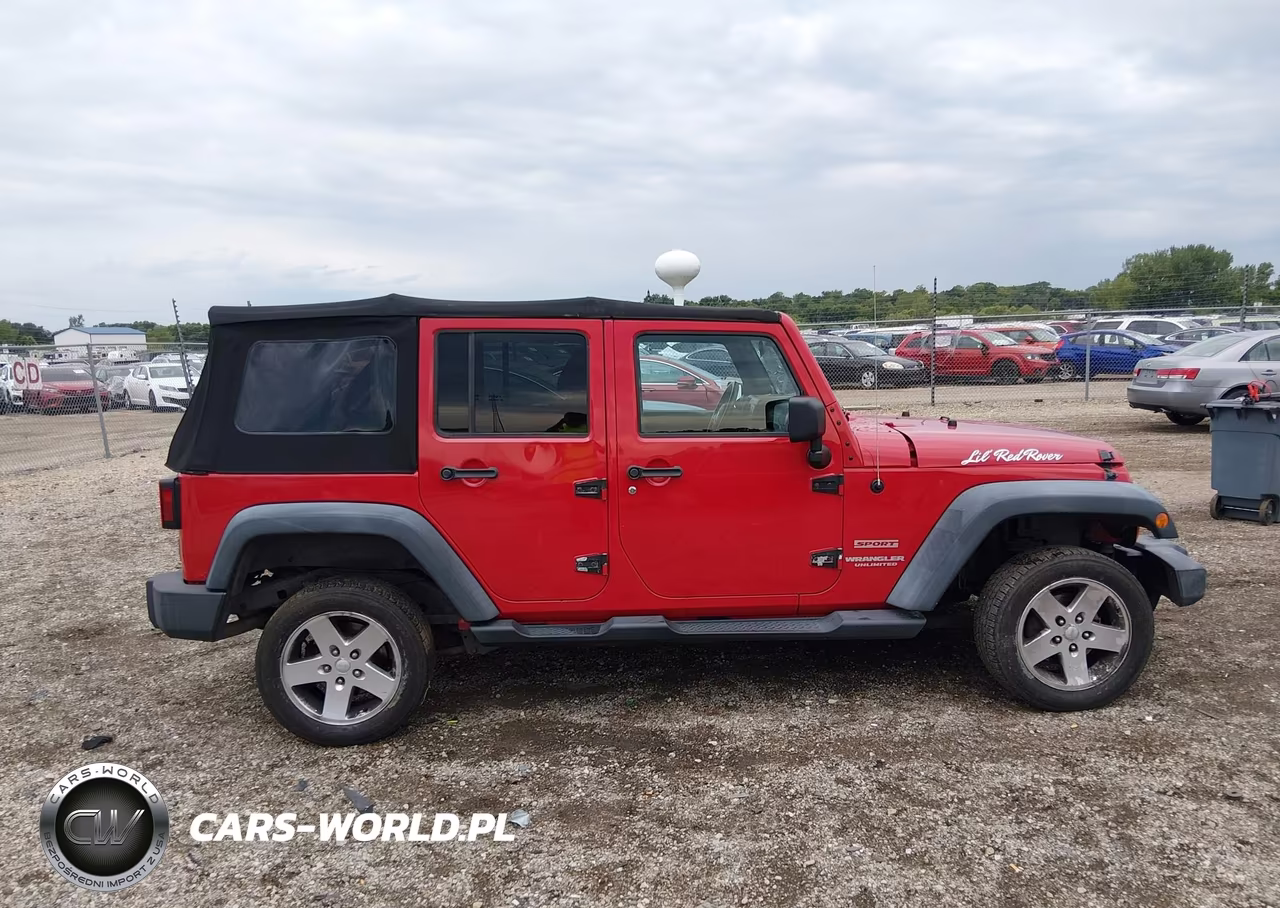 2012 Jeep Wrangler Unlimited Sport VIN:1C4BJWDG5CL224951 - 14