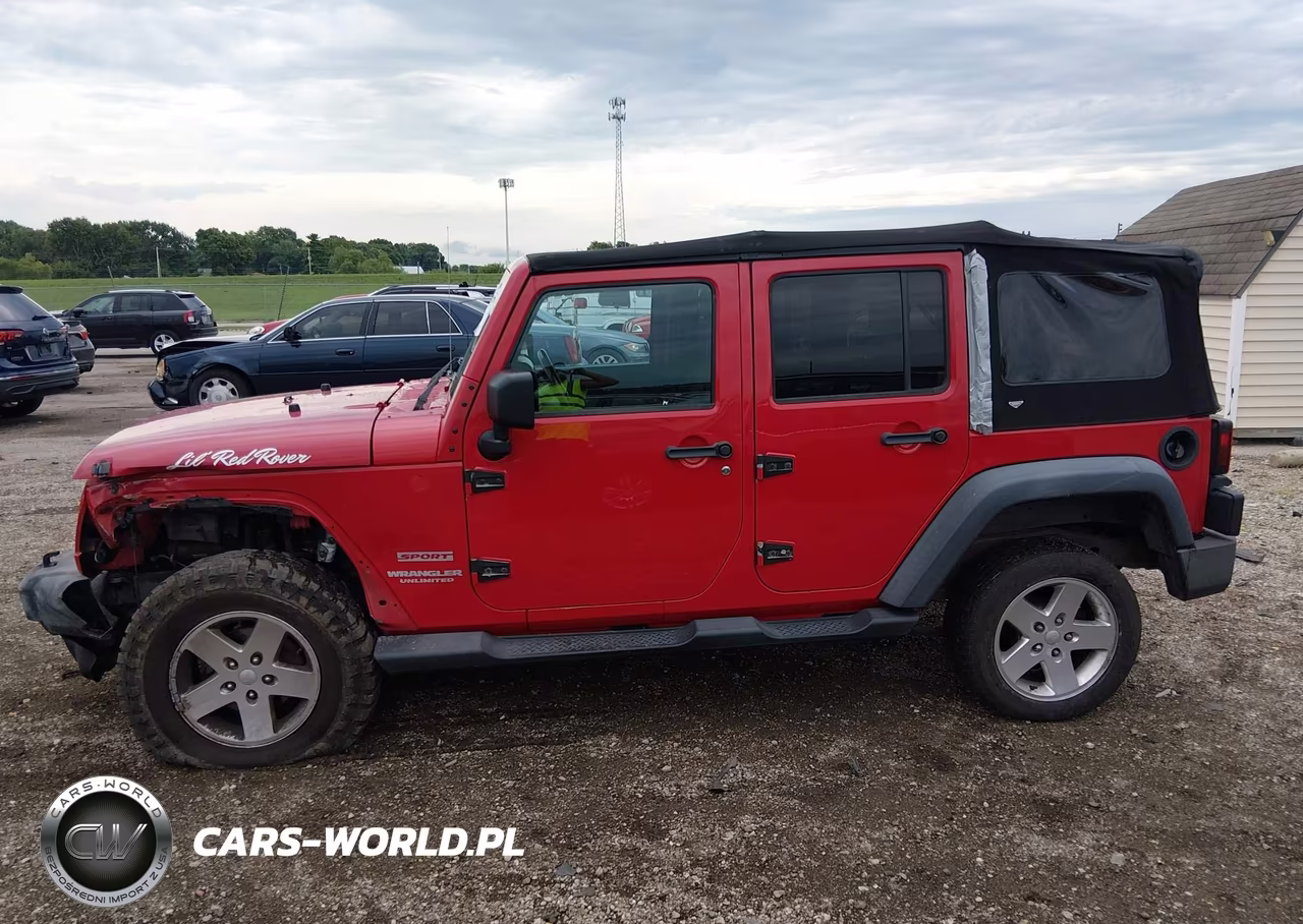 2012 Jeep Wrangler Unlimited Sport VIN:1C4BJWDG5CL224951 - 15
