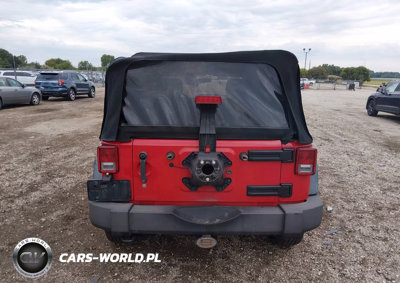 2012 Jeep Wrangler Unlimited Sport VIN:1C4BJWDG5CL224951 - 17