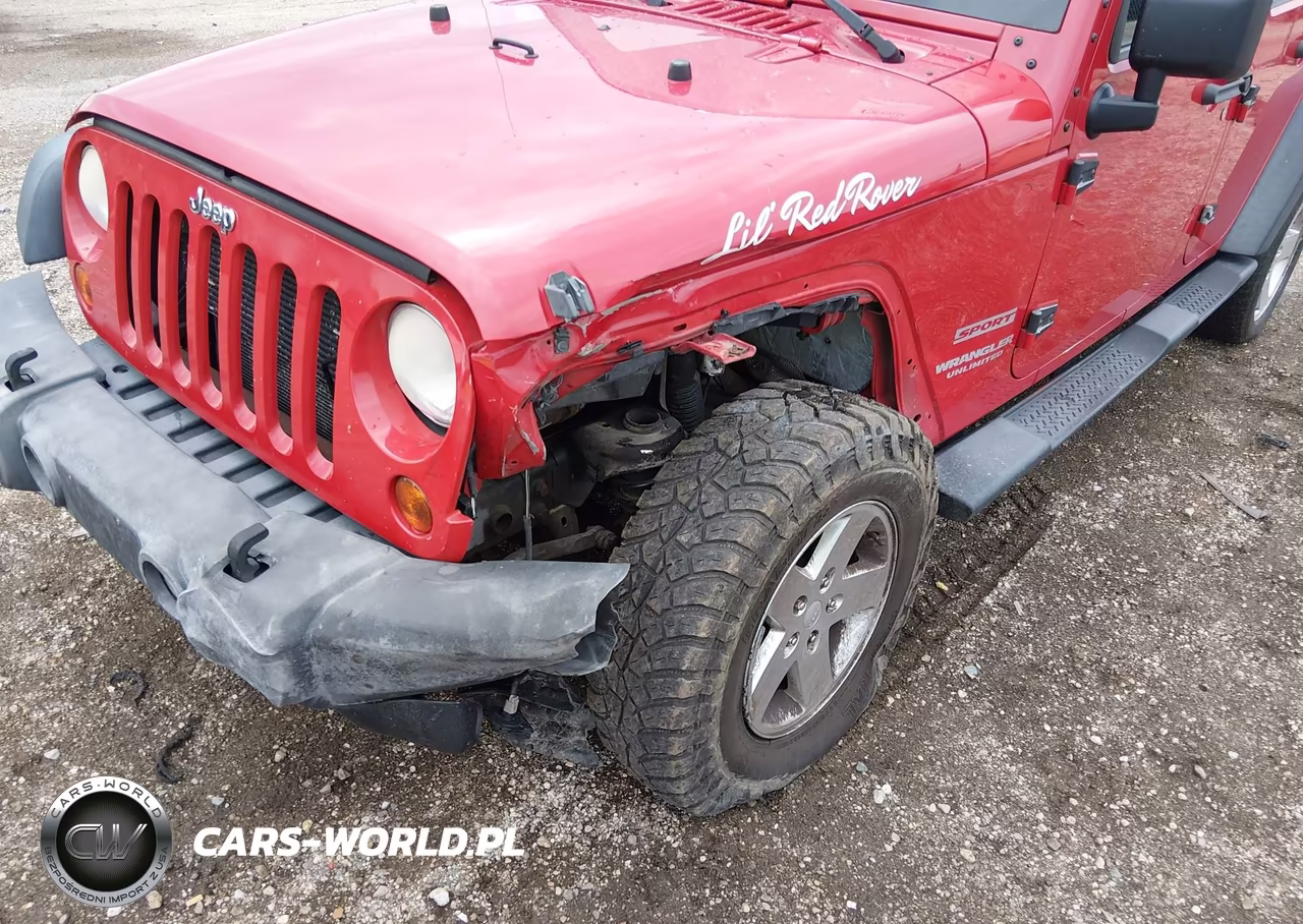 2012 Jeep Wrangler Unlimited Sport VIN:1C4BJWDG5CL224951 - 6