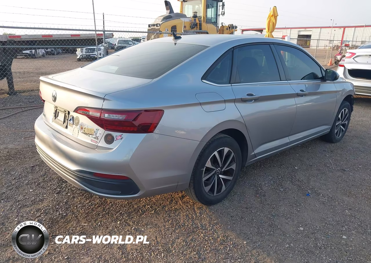 2023 Volkswagen Jetta 1.5T S VIN:3VW5M7BU9PM012137 - 4