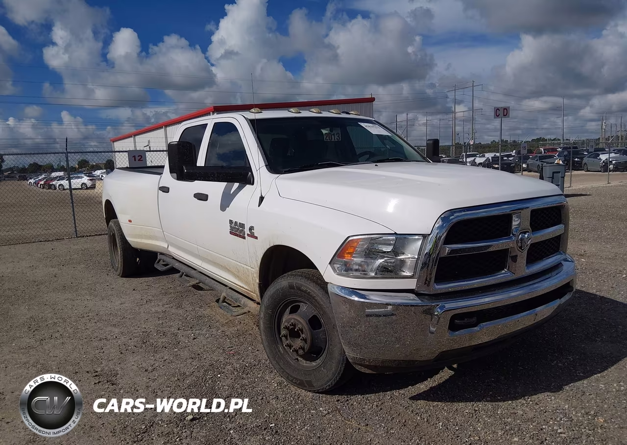 2017 Ram 3500 Tradesman 4X2 8' Box
