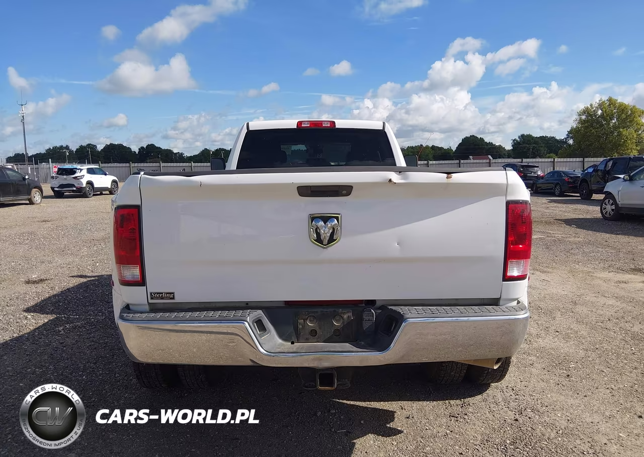 2017 Ram 3500 Tradesman 4X2 8' Box VIN:3C63RPGL4HG627407 - 15