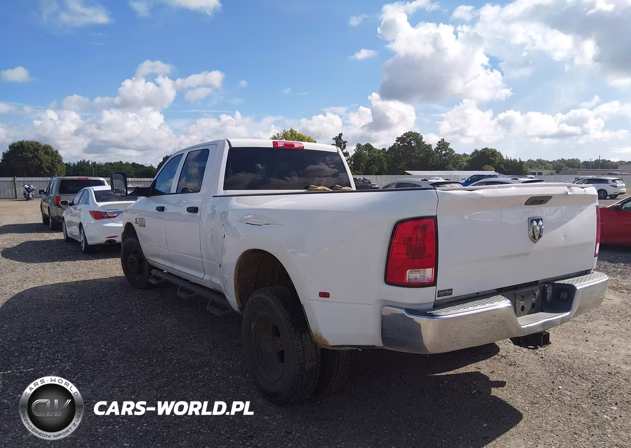 2017 Ram 3500 Tradesman 4X2 8' Box VIN:3C63RPGL4HG627407 - 3