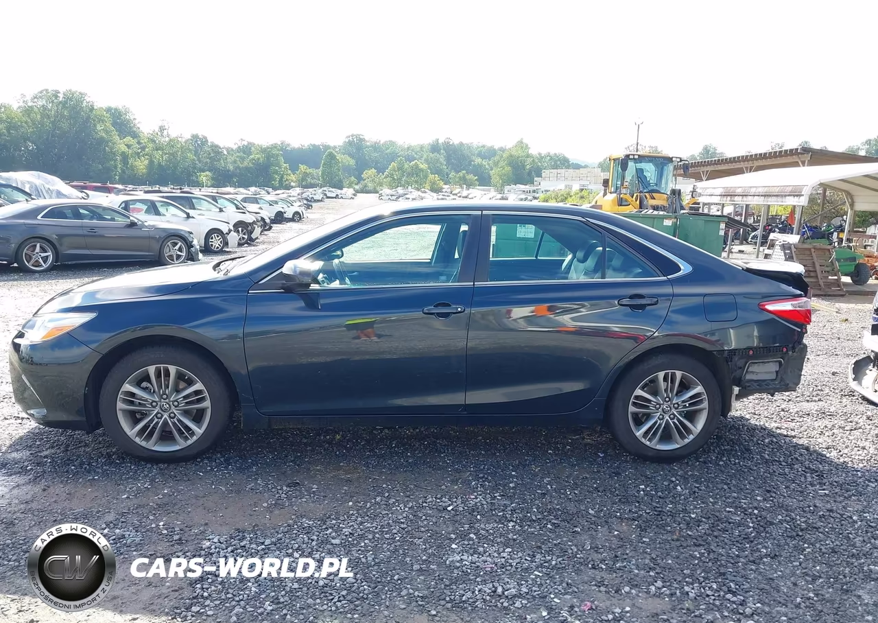 2016 Toyota Camry Se VIN:4T1BF1FK9GU213016 - 15