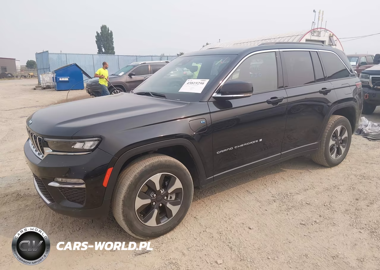 2024 Jeep Grand Cherokee 4Xe VIN:1C4RJYB64RC117919 - 2