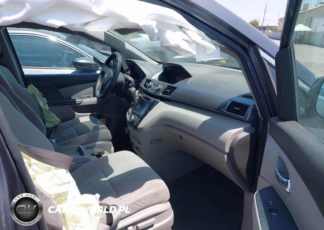 2016 Honda Odyssey Se VIN:5FNRL5H34GB101919 - 5