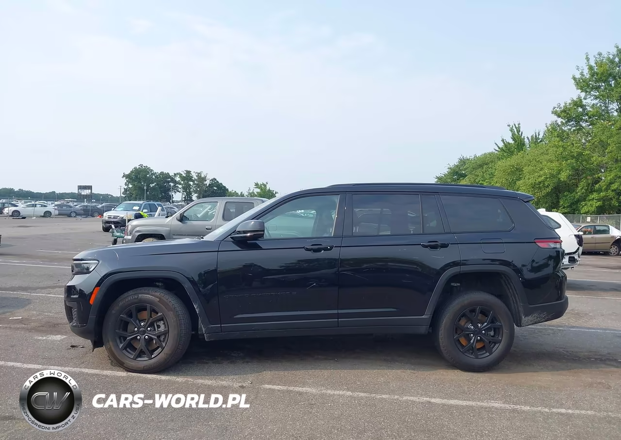 2025 Jeep Grand Cherokee L Altitude X 4X4 VIN:1C4RJKAG2S8678698 - 14