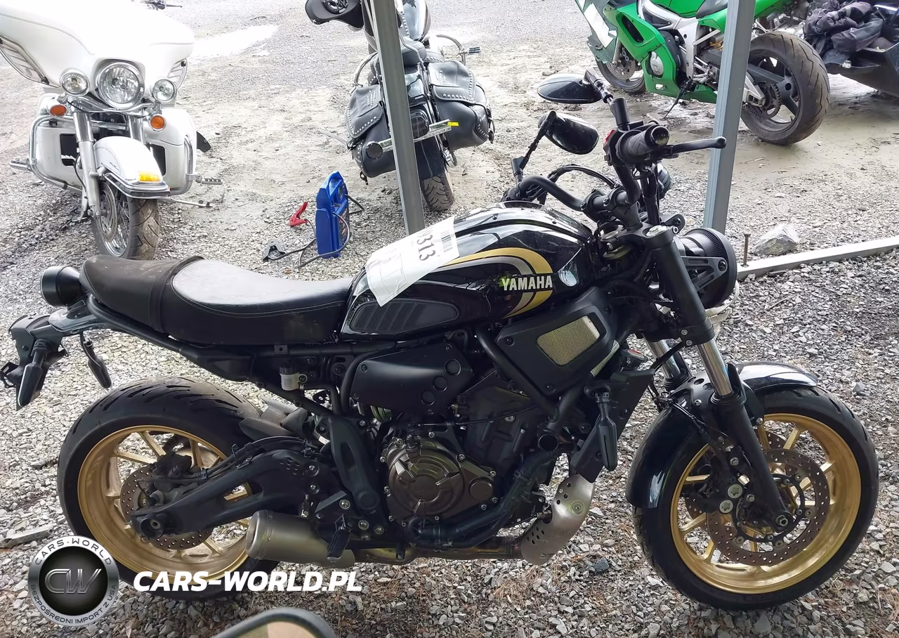 2025 Yamaha Mtm690 VIN:JYARM42E6SA000783 - 12