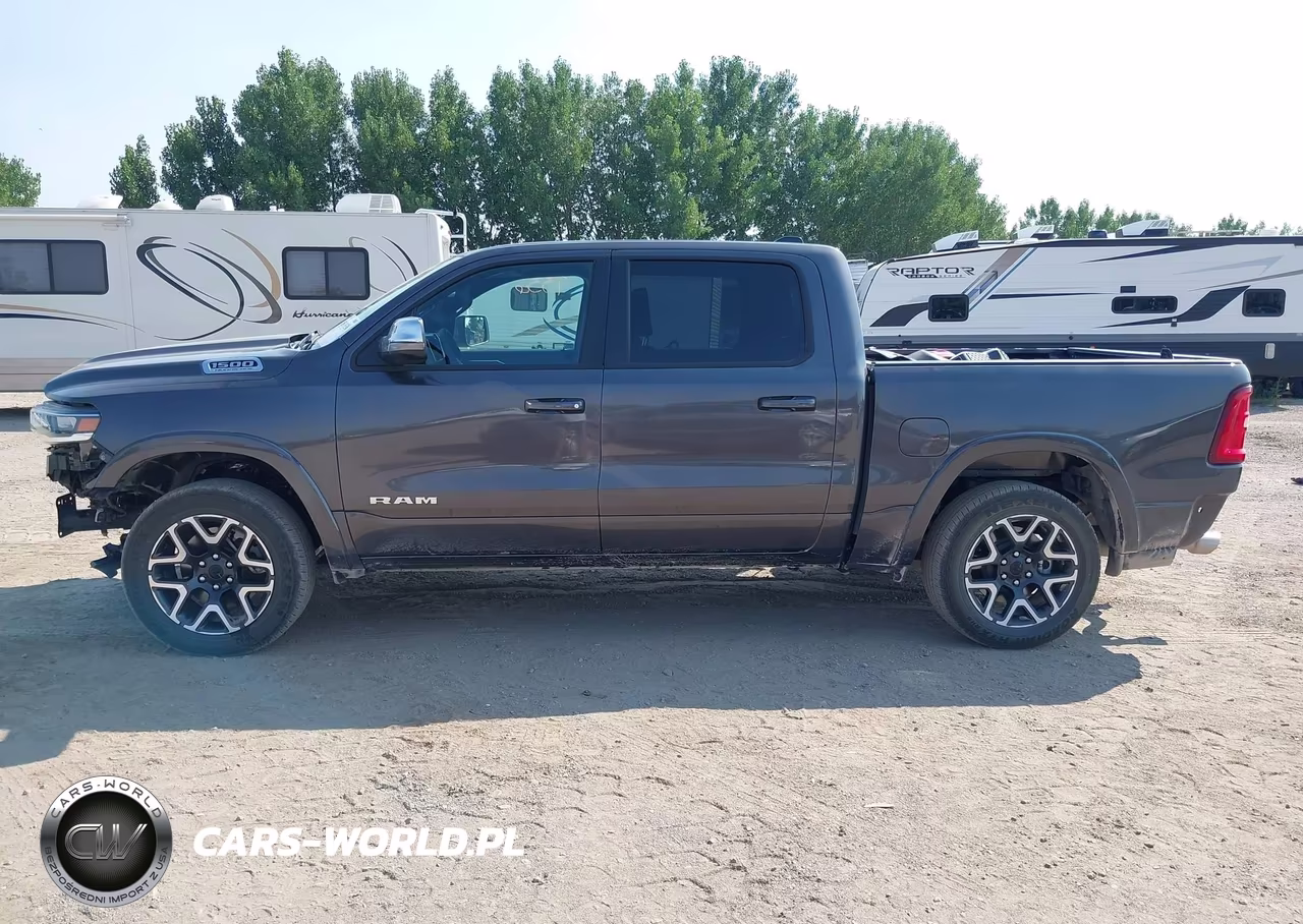 2026 Ram 1500 Laramie 4X4 5'7 Box VIN:3C6SRFJP2T4175209 - 15
