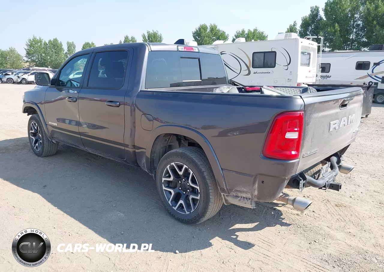 2026 Ram 1500 Laramie 4X4 5'7 Box VIN:3C6SRFJP2T4175209 - 3